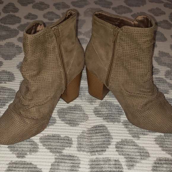 Maurices Booties - Picture 4 of 15